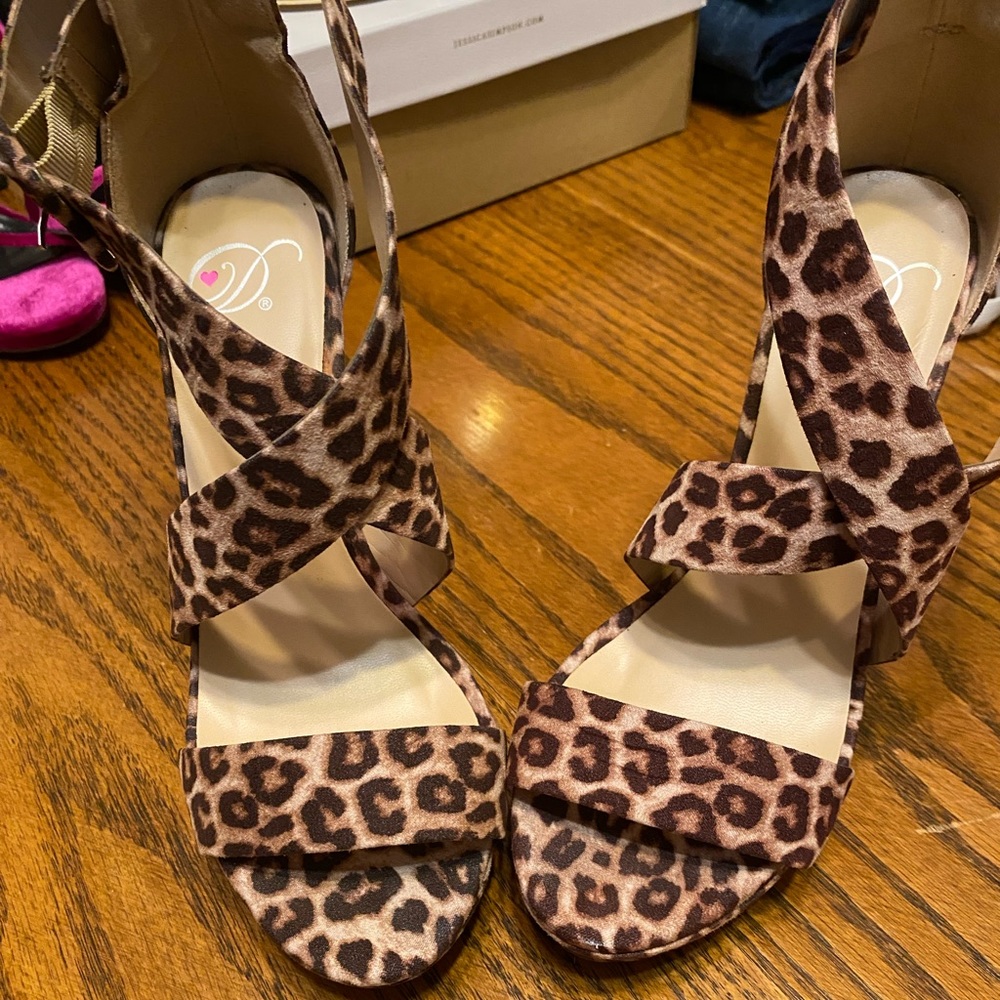 Leopard heels - Picture 3 of 4